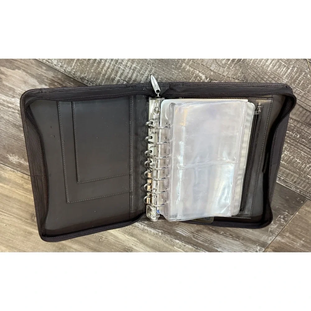 FranklinCovey Brown Leather Zip Around Classic Planner Binder 7 Ring Organizer
